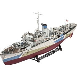 Revell Flower Class Corvette HMCS Snowberry (1:144)