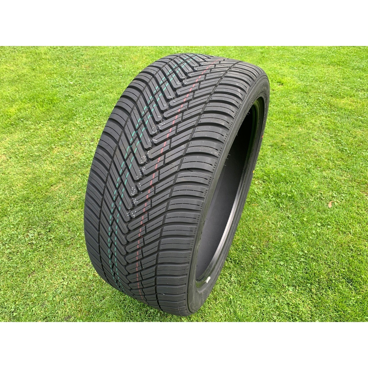 Fortuna Ecoplus 2 4S 235\/55 R18 104V