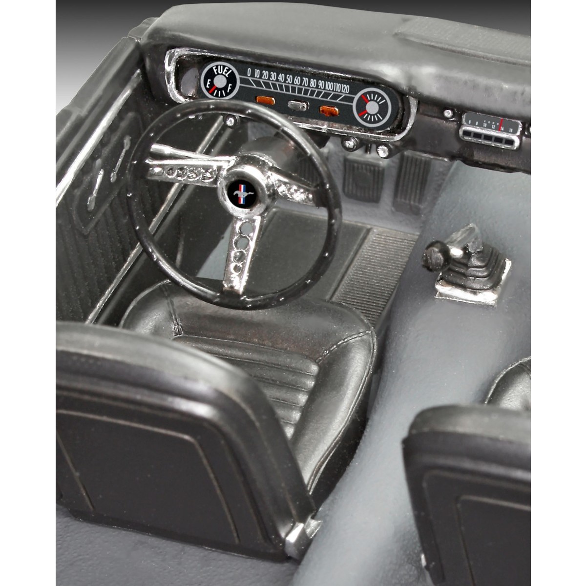 Revell 1965 Ford Mustang 2 Plus 2 Fastback (1:24)