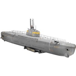 Revell German Submarine Type XXI (1:144)