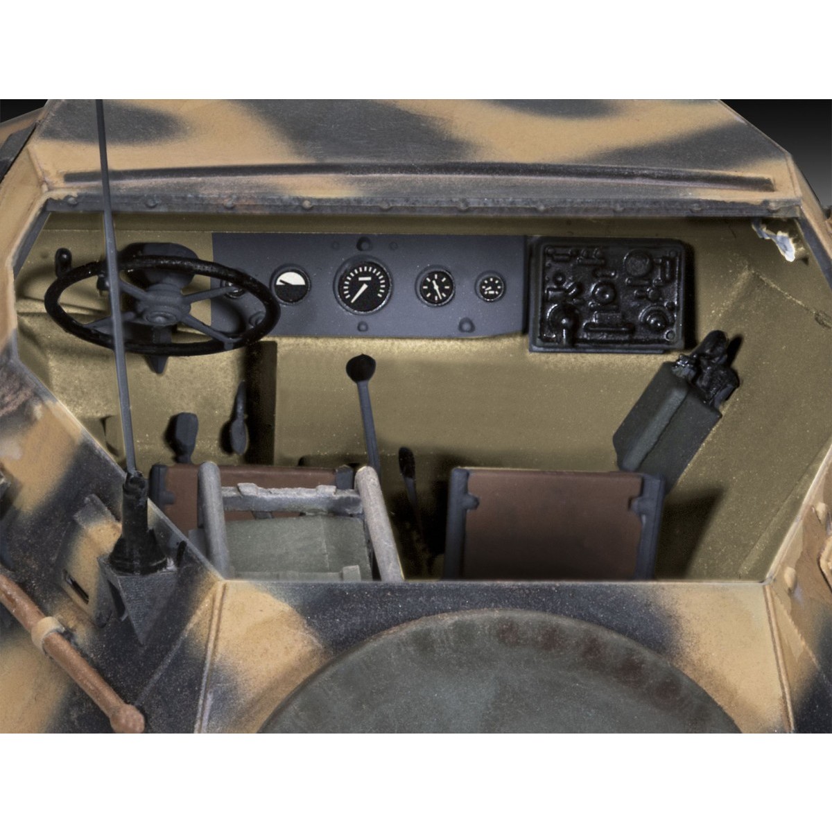 Revell German Command Armoured Vehicle Sd.Kfz.247 Ausf.B (1:35)