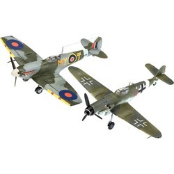 Revell Combat Set Messerschmitt Bf109G-10 Spitfire Mk.V (1:72)
