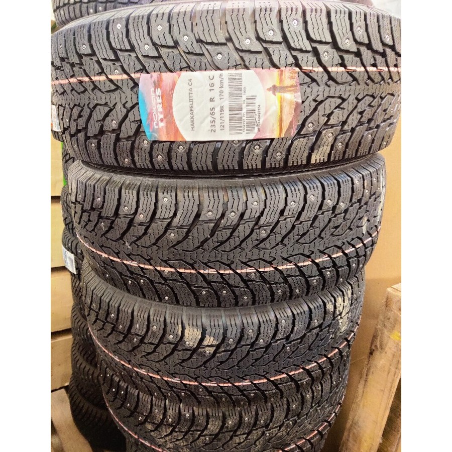 Nokian Hakkapeliitta C4 225\/55 R17C 109R