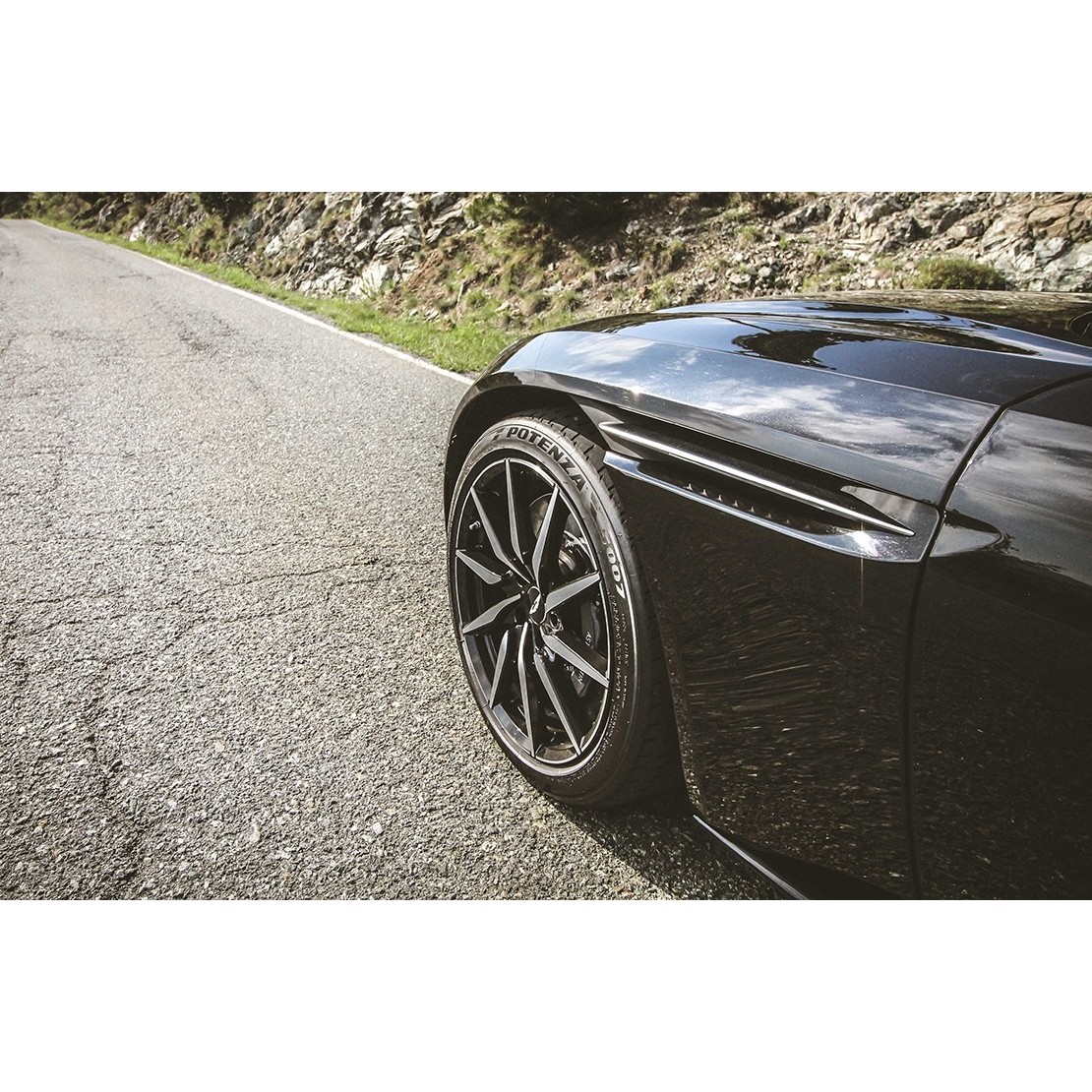 Bridgestone Potenza S007 345\/35 R18 109Y