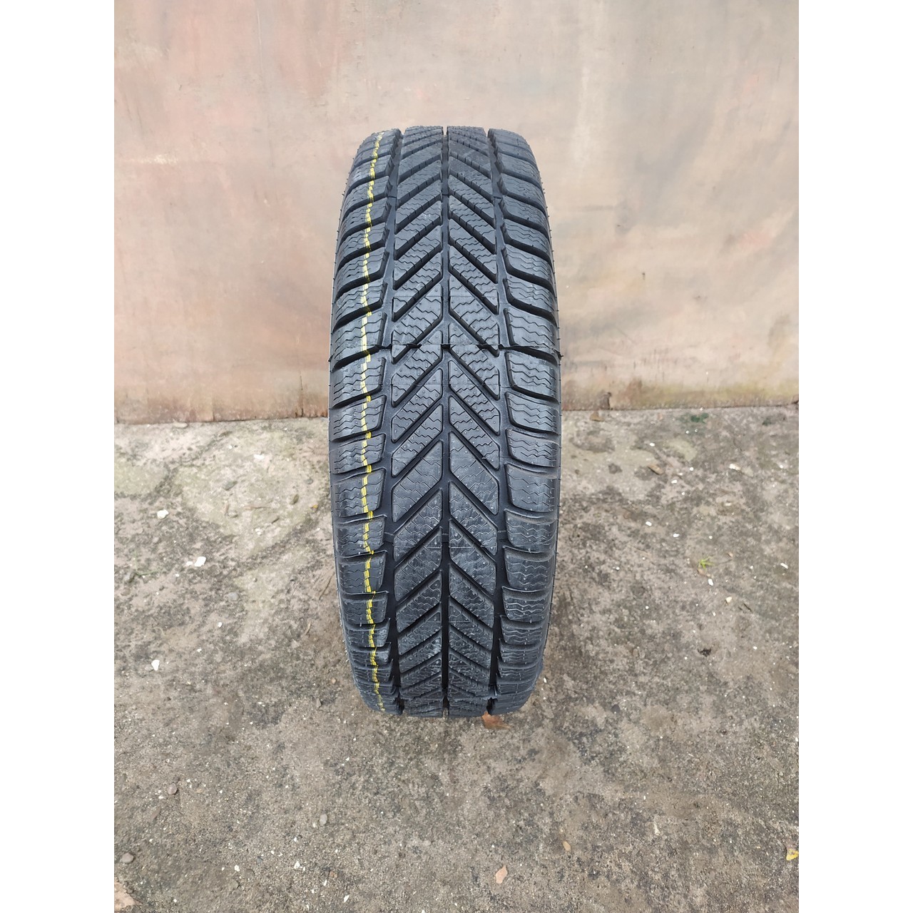 RADBURG Pneus BP-5 175\/65 R14 82T