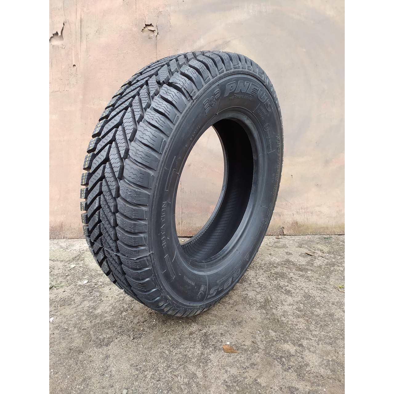 RADBURG Pneus BP-5 175\/65 R14 82T