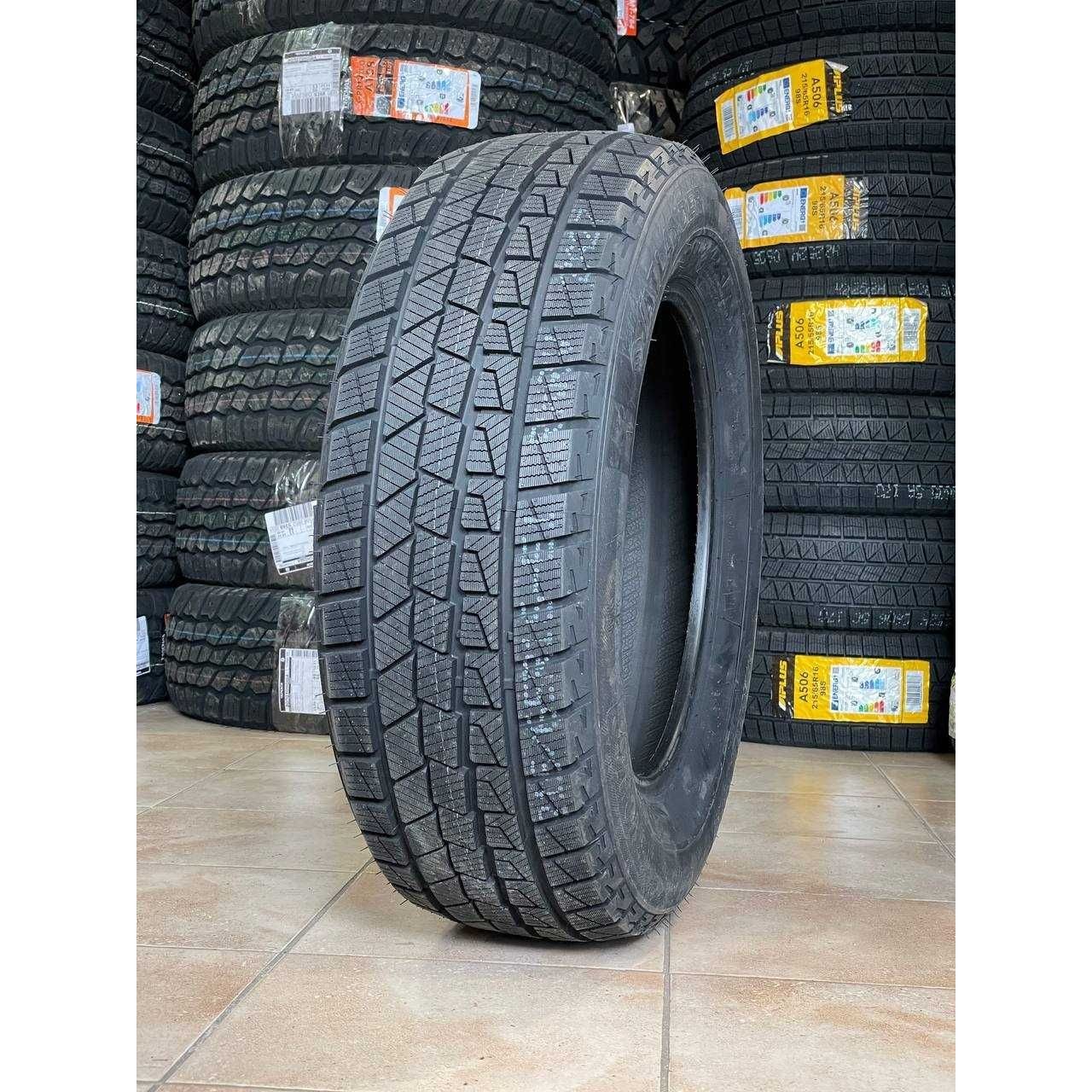 Atlander Snow 66 235/65 R17 104S