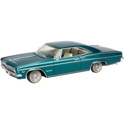 Revell 1966 Chevy Impala SS (1:25)