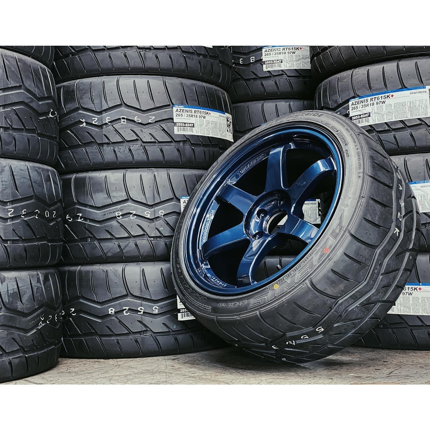Falken Azenis RT615K+ 245/45 R17 99W