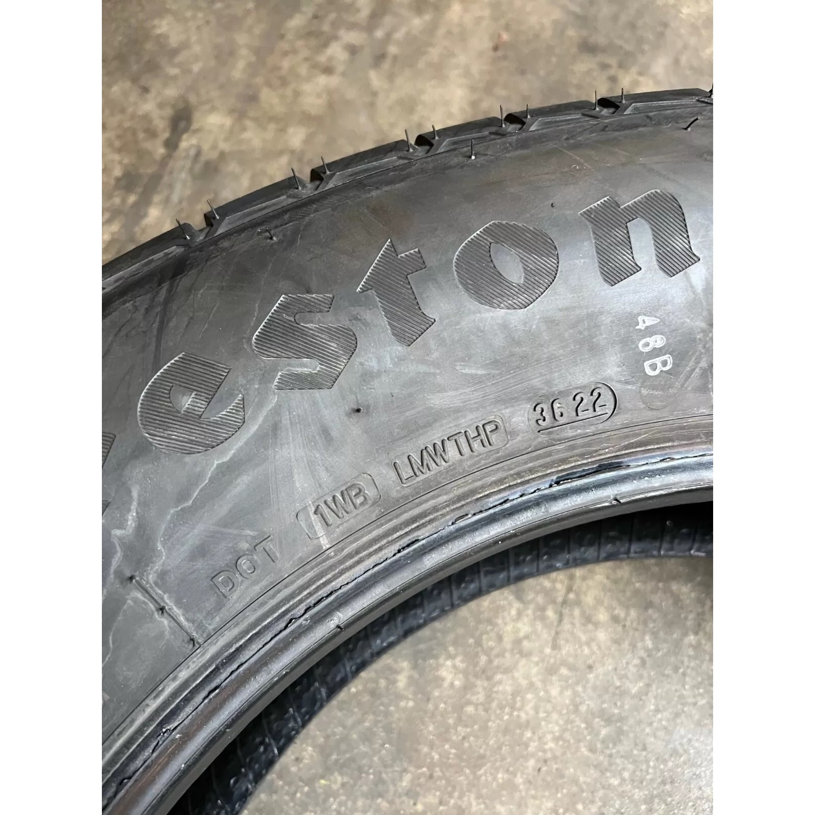 Firestone WeatherGrip 235/55 R17 99V