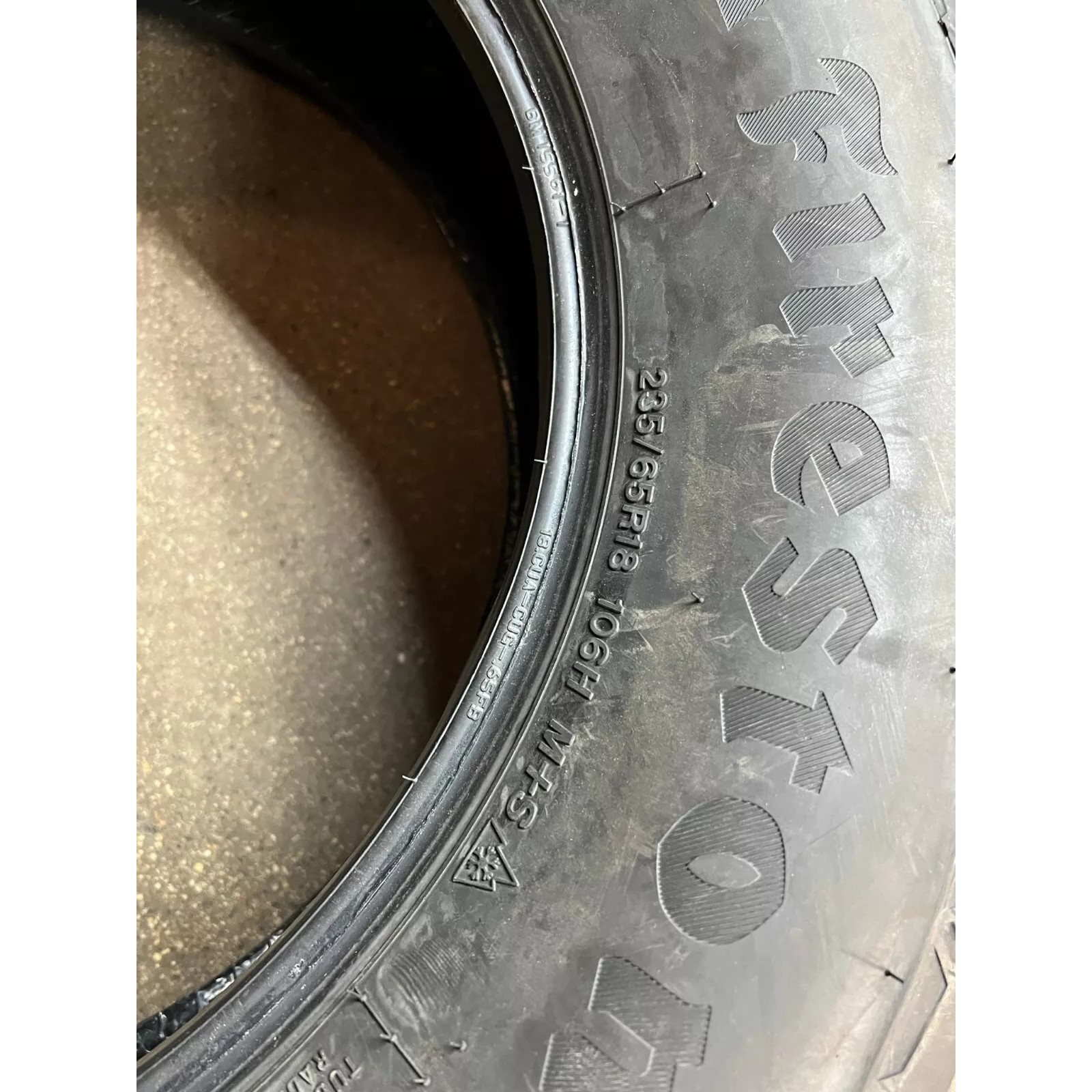 Firestone WeatherGrip 235/55 R17 99V