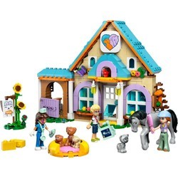 Lego Horse and Pet Vet Clinic 42651