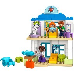 Lego First Time Visit with the Doctor 10449