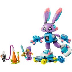 Lego Izzie and Bunchurro the Gaming Bunny 71490