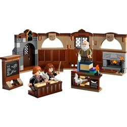 Lego Hogwarts Castle Charms Class 76442