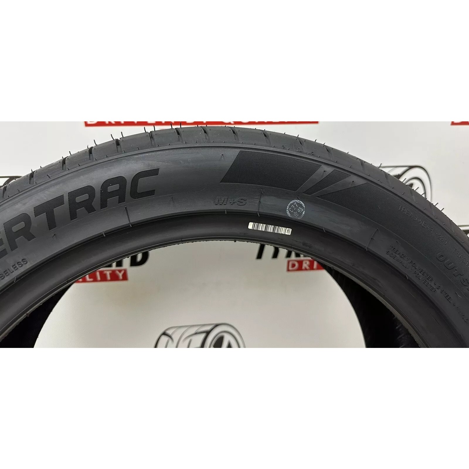 Powertrac EcoSport X77 215/55 R17 98W