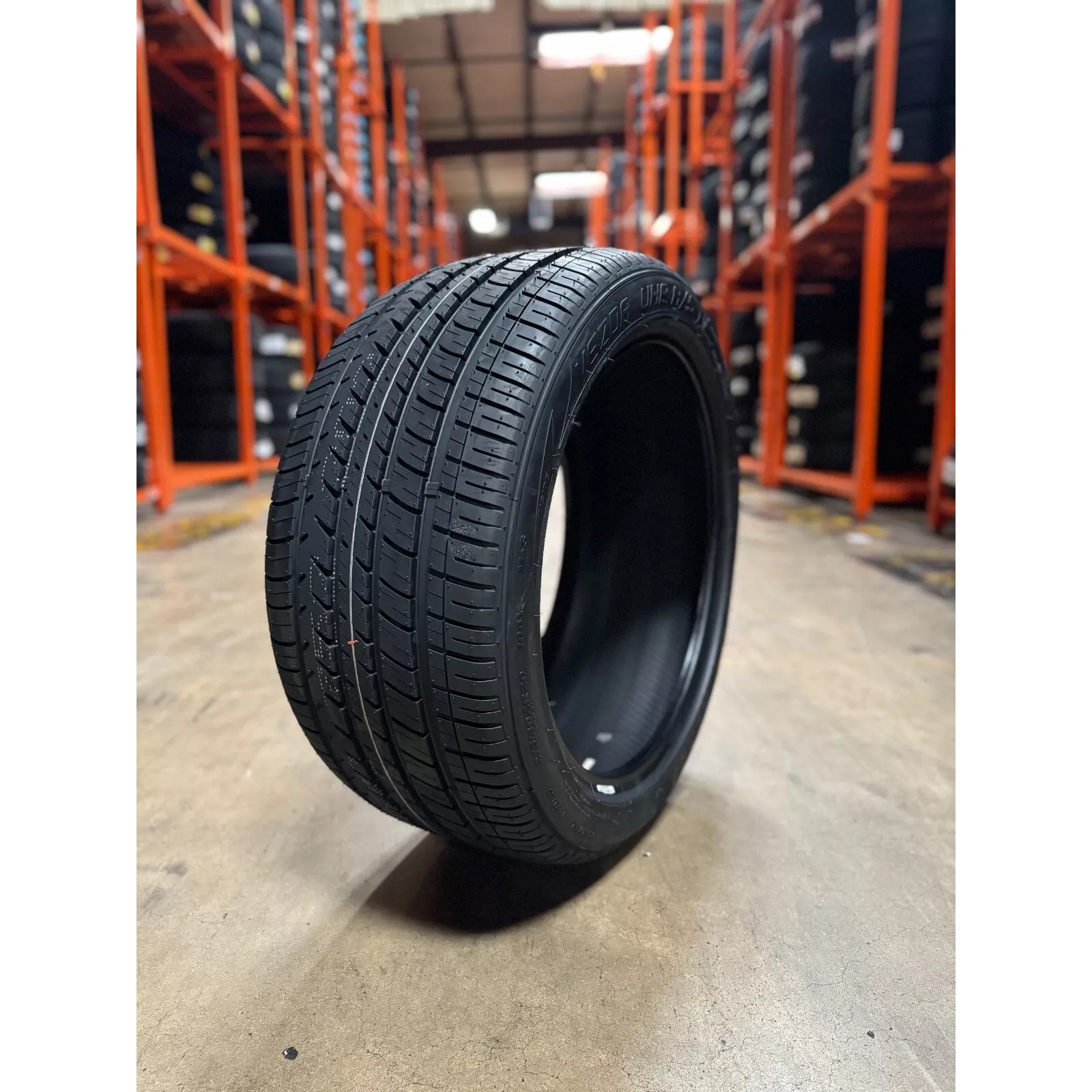 Kenda Vezda UHP A/S 245/45 R19 102Y