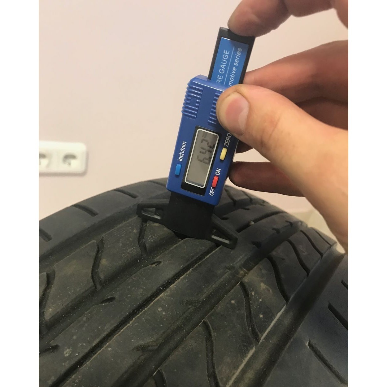 Yokohama Advan A10 205/50 R17 89V