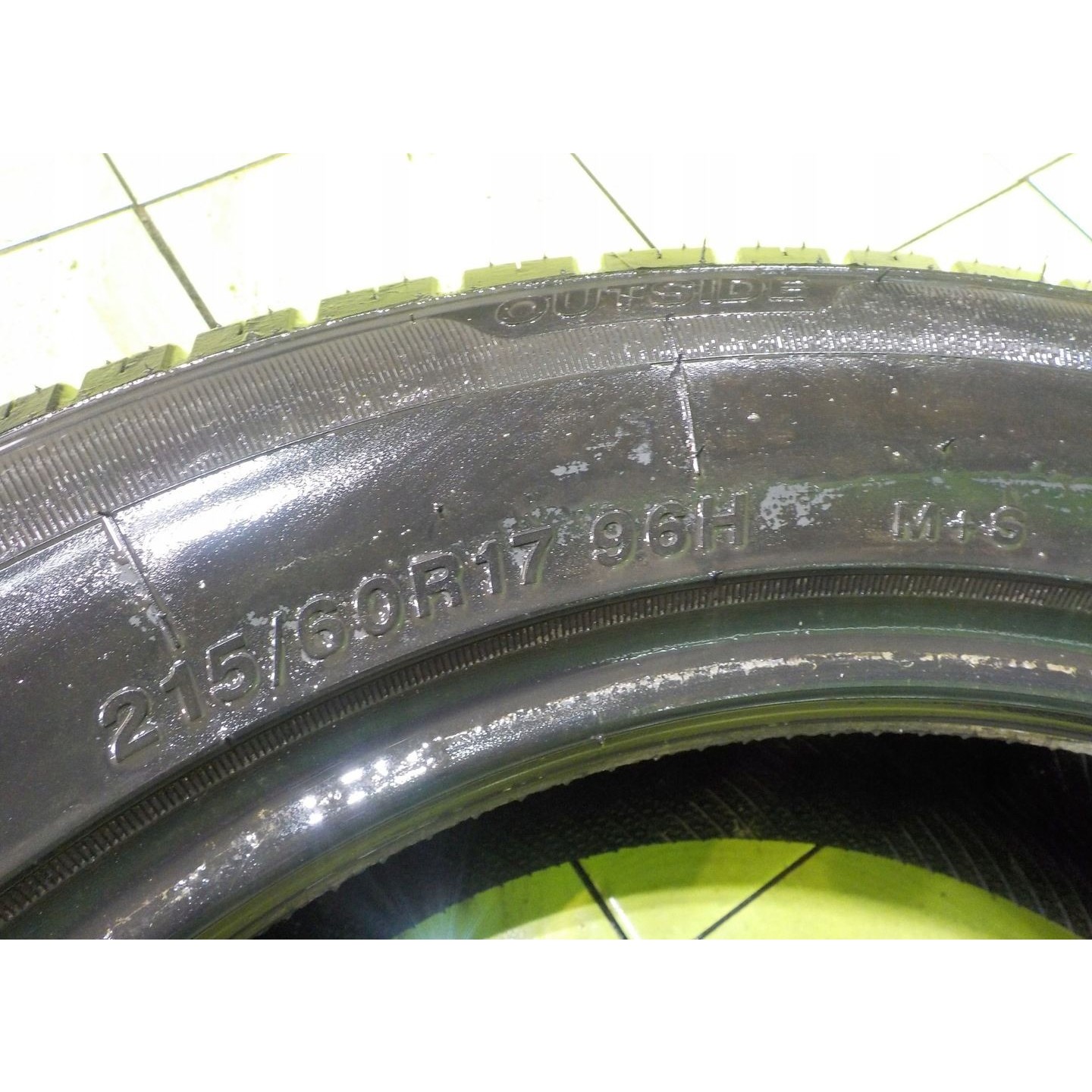 Kustone Freely F11 235/65 R18 110H