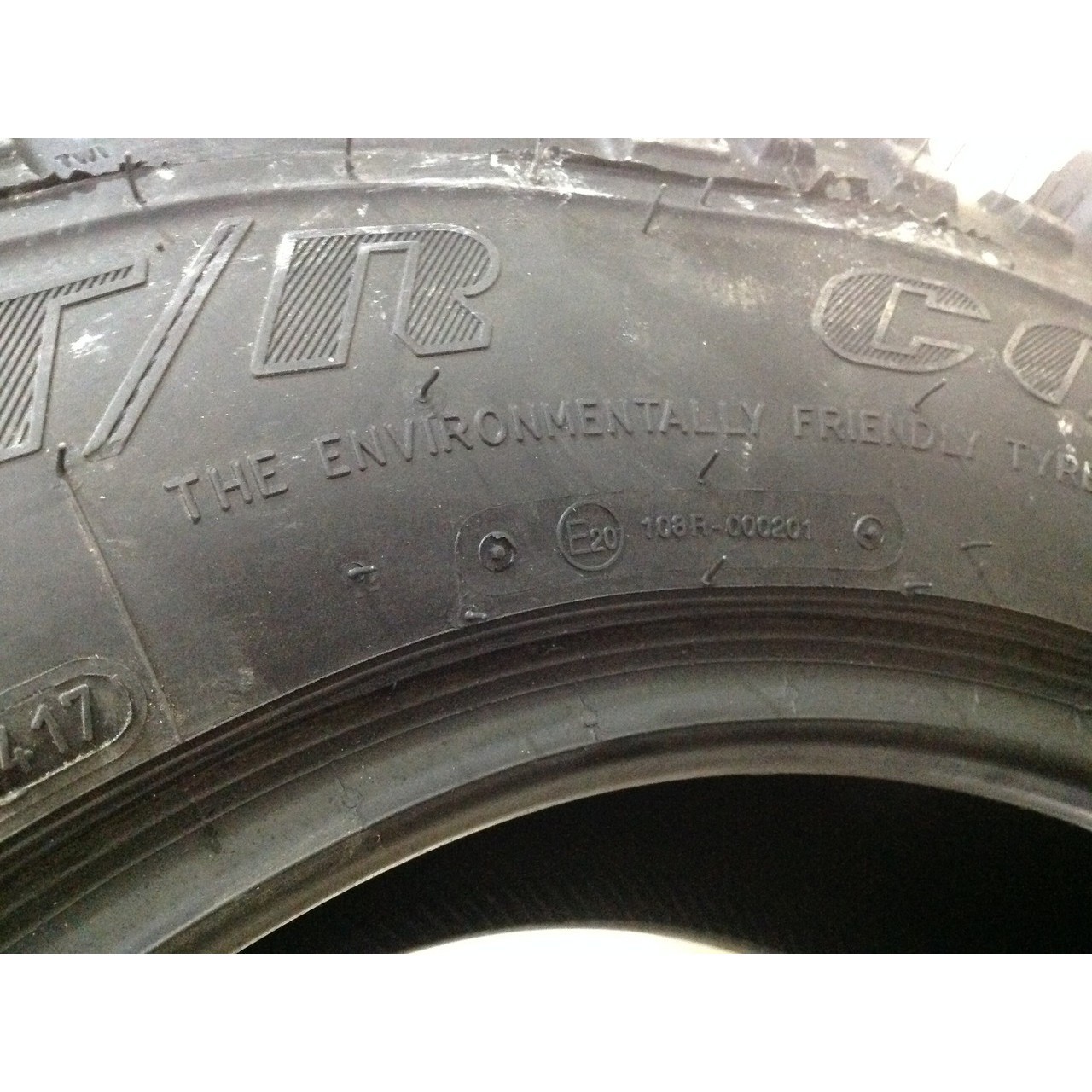 Collins Breaker MT/R 225/70 R17 108S