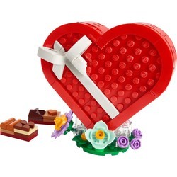 Lego Celebration Series Valentines Day Box 40759