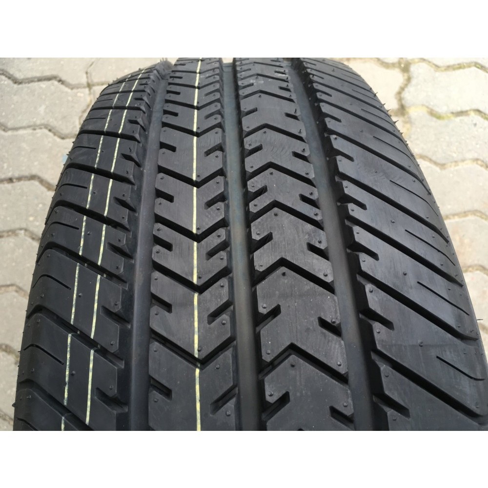 Austone ASR71 215/70 R15C 107S