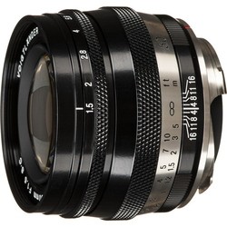 Voigtlaender 50mm f/1.5 Heliar Classic
