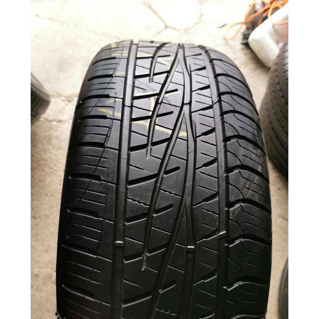 Kelly Tires Edge HP 245/40 R18 97W