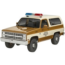 Revell Stranger Things 1985 Chevrolet K5 Blazer (1:25)