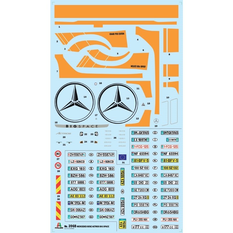 ITALERI MB Actros MP4 Big Space Grand Prix Edition (1:24)