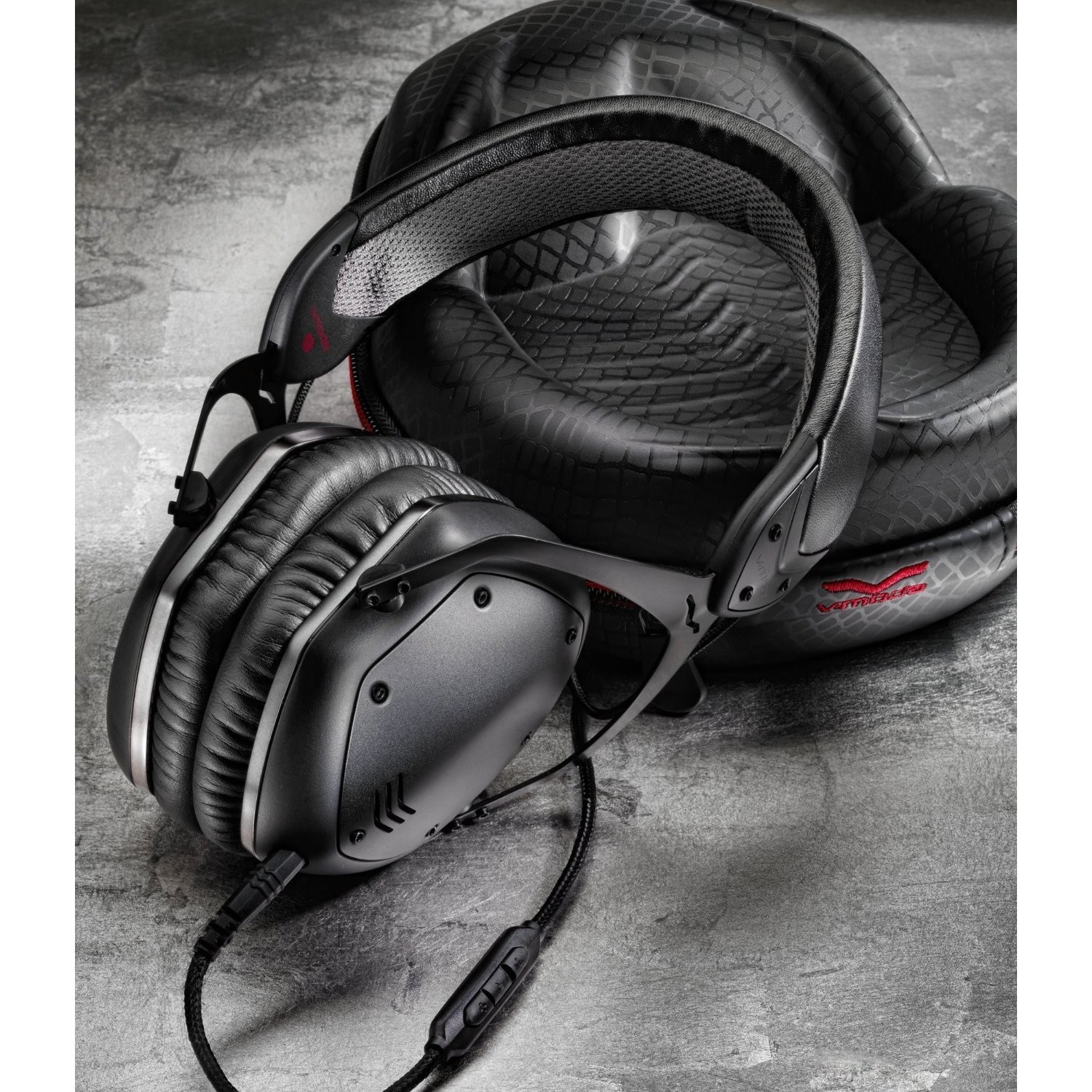 Moda crossfade. V-Moda Crossfade lp2 Headphones. V-Moda Crossfade LP. Наушники v Moda Crossfade. Наушники v-Moda Crossfade Wireless.