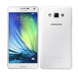 Samsung Galaxy A3 (белый)