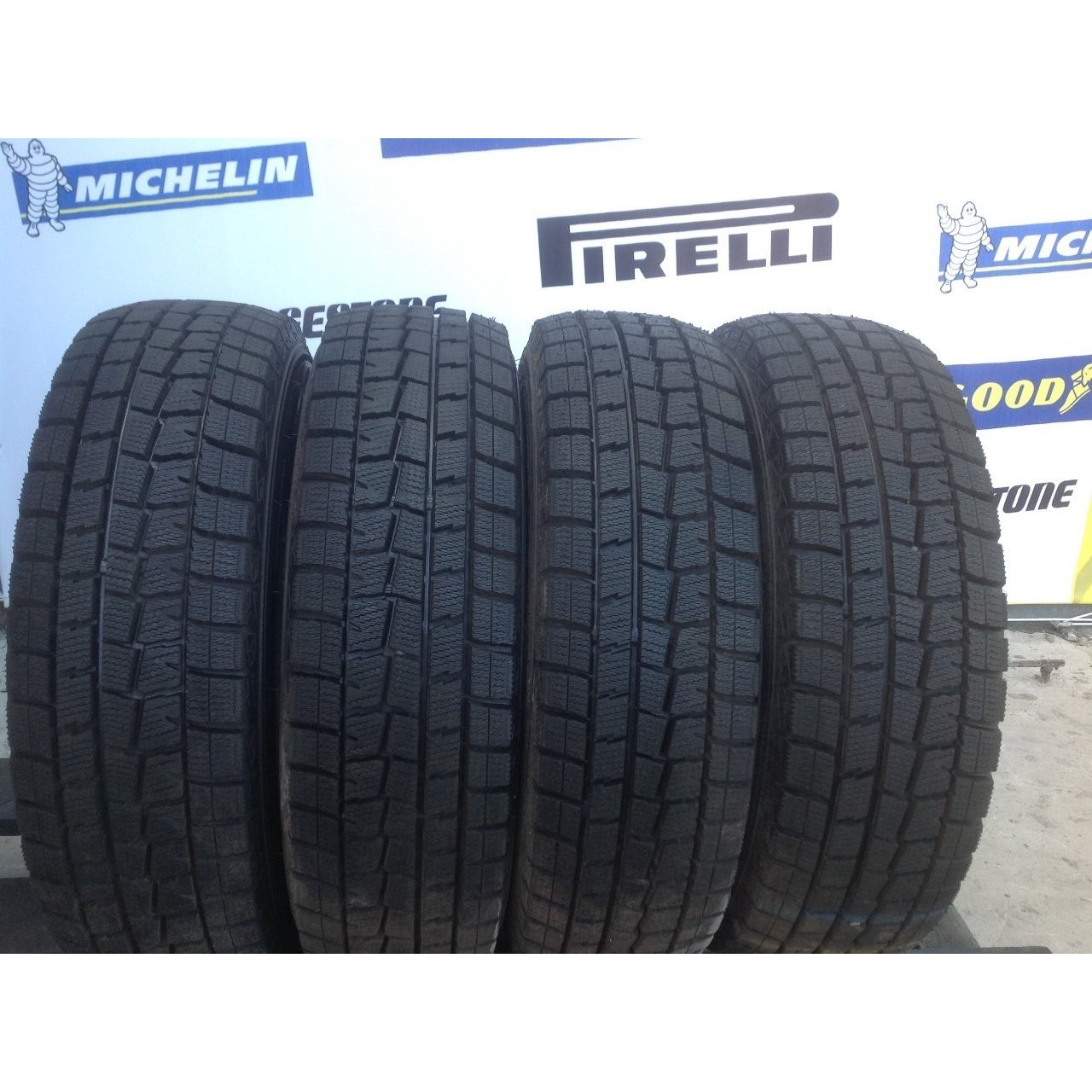 Dunlop Winter Maxx 215/45 R17 91T
