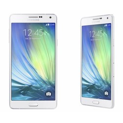 Samsung Galaxy A7 (белый)