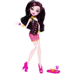 Monster High Creepateria Draculaura BJM19