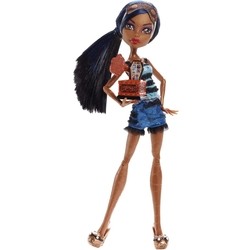 Monster High Dead Tired Robecca Steam BBR77