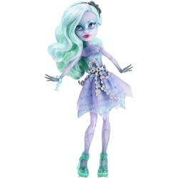 Monster High Haunted Twyla CDC28