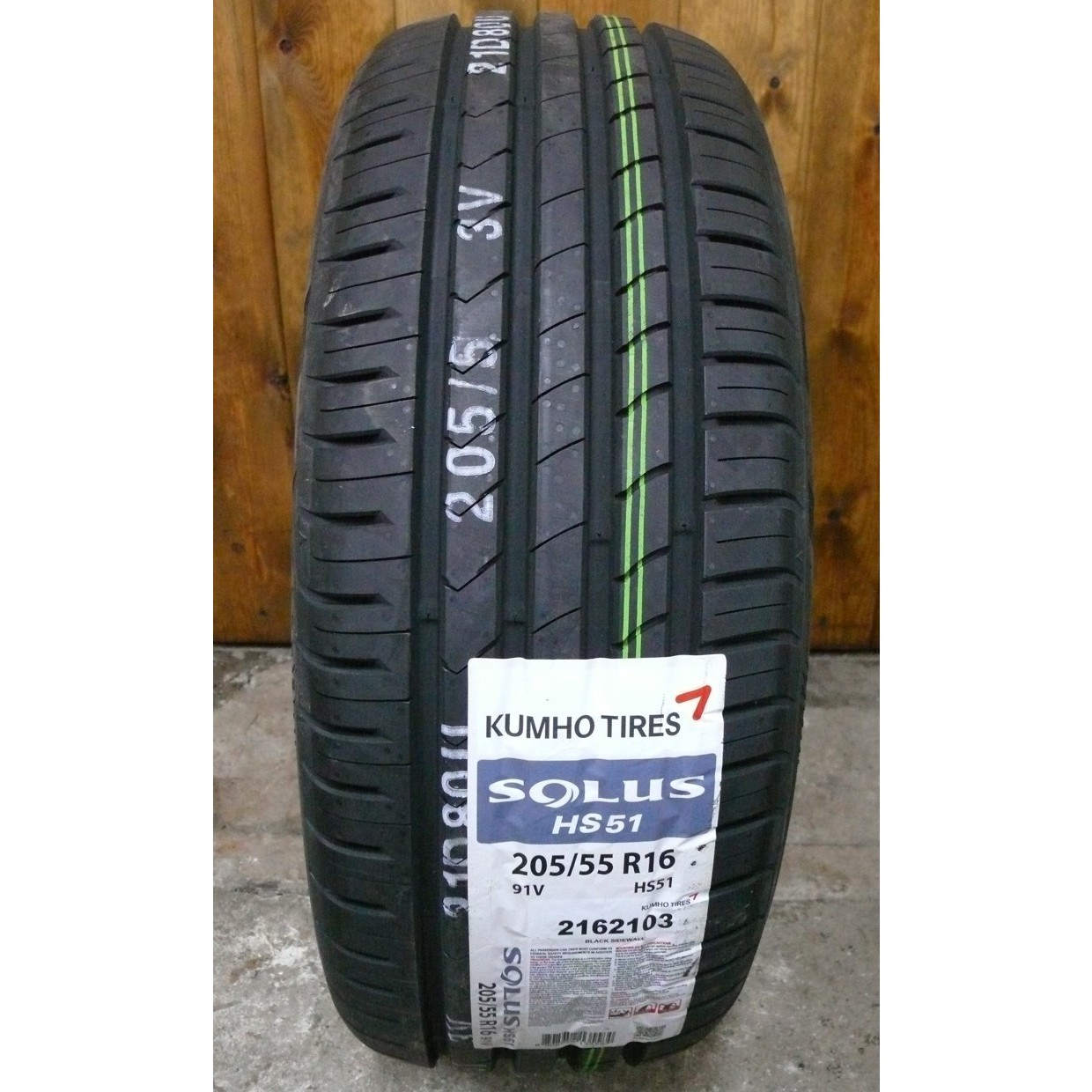 Kumho Solus HS51 205/50 R16 87V