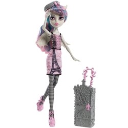 Monster High Scaris Roshelle Goyle Y0381