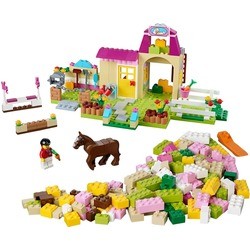 Lego Pony Farm 10674