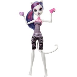 Monster High Fangtastic Fitness Catrine DeMew CHW76