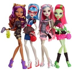 Monster High Ghouls Night Out BBR96