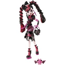 Monster High Sweet Screams Draculaura BHN01