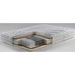 Sleepeesleep Hilton Top 120x200