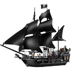 Lego The Black Pearl 4184