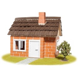 Teifoc House with Tiled Roof TEI4300