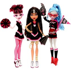 Monster High Draculaura and Cleo and Ghoulia V7966