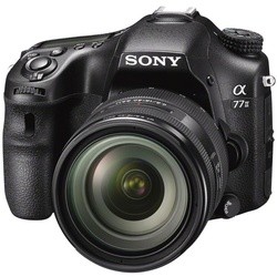 Sony A77 II kit 18-135