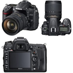 Nikon D7000 kit 18-300