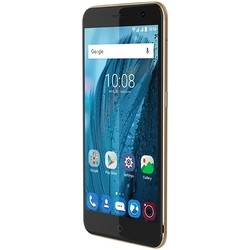 ZTE Blade V7